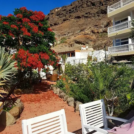 Lina Mogan Apartament *
