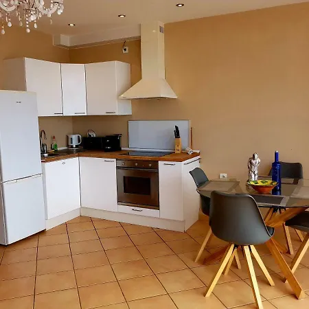 Lina Mogan Apartman